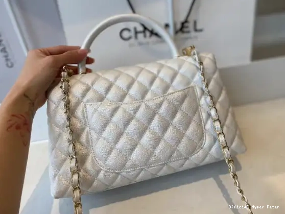 HyperPeter WITH LARGE TOP HANDLE CHANEL BAG FLAP 0518